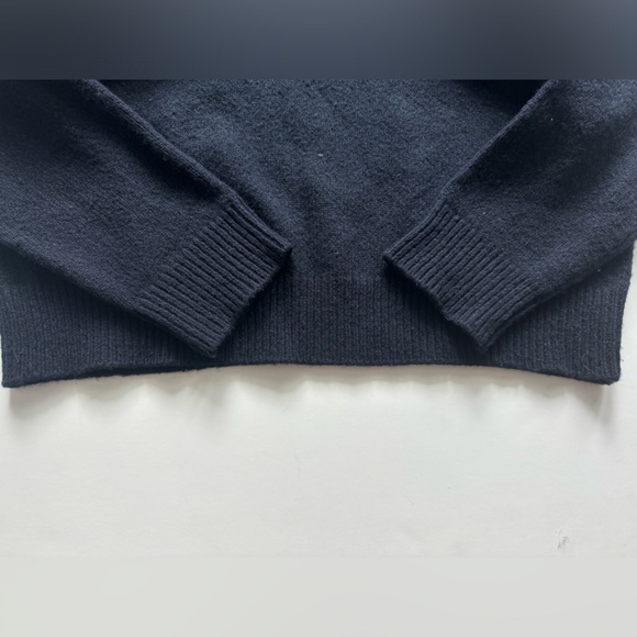 FRAME Wool Crewneck Sweater in Navy Multi size M - Picture 8 of 13